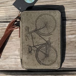 Mona B Vintage Bicycle Cruiser Zipper Clutch Wristlet Wallet NEW